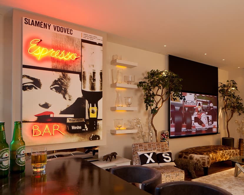 Spa bathroom — Sonia Korn luxury home